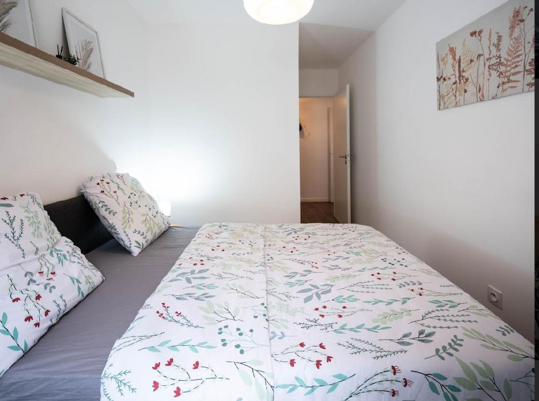 Appartement Sejour Unique A Pierrefitte Extérieur photo